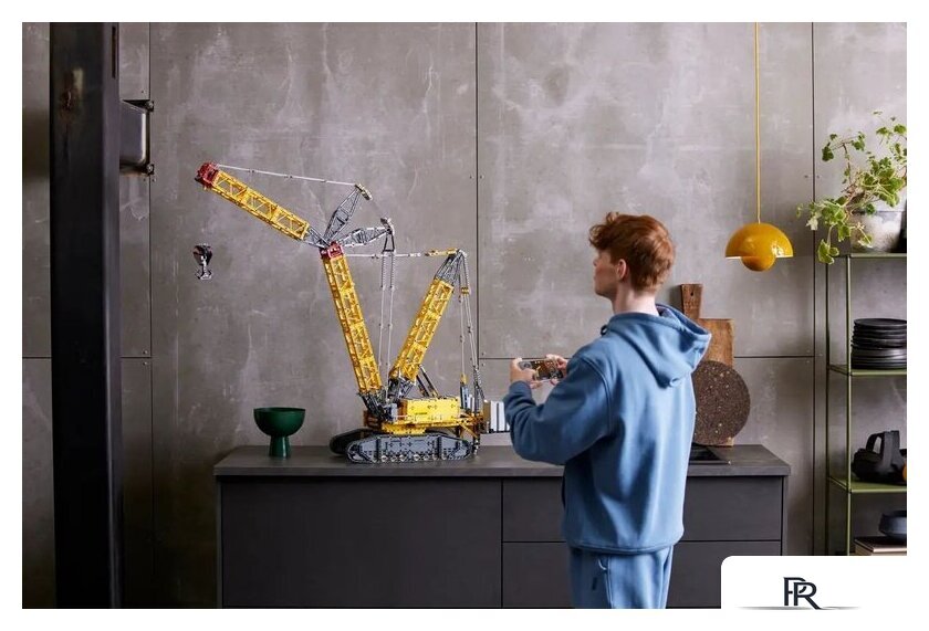 Конструктор LEGO Technic 42146 Гусеничный кран Liebherr LR 13000 - Изображение №9 — Интернет-магазин ПроЗаказ