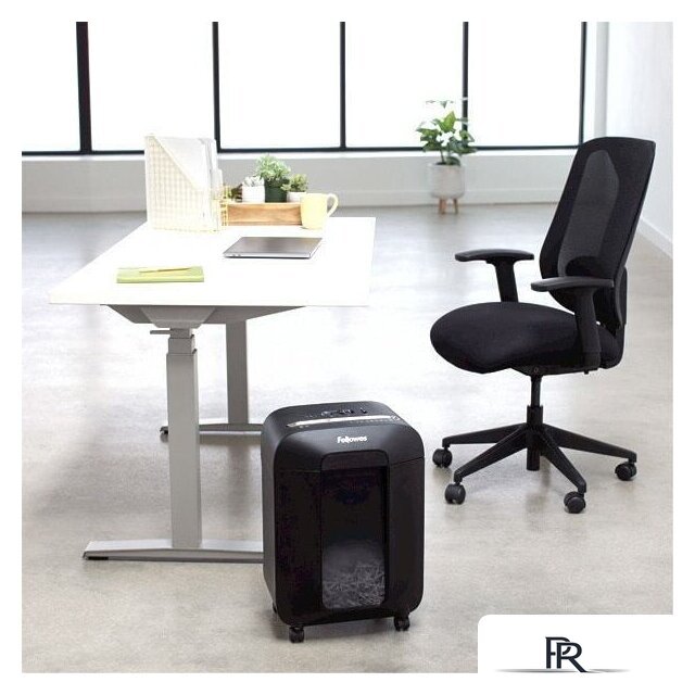 Шредер Fellowes PowerShred LX85 (черный) - Изображение №4 — Интернет-магазин ПроЗаказ