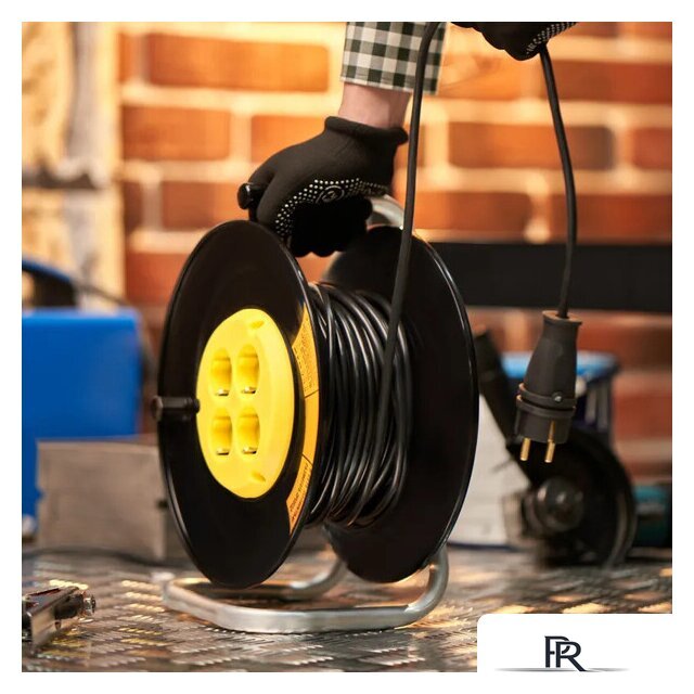 Удлинитель на катушке PROconnect Professional 11-7615 - Изображение №4 — Интернет-магазин ПроЗаказ