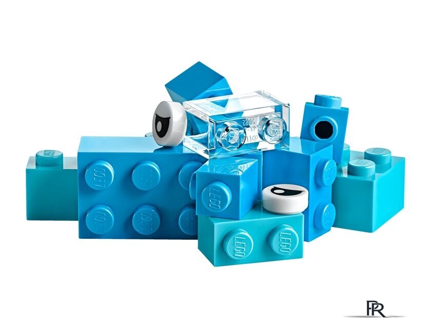Конструктор LEGO Classic 10713 Чемоданчик для творчества и конструирования - Изображение №8 — Интернет-магазин ПроЗаказ