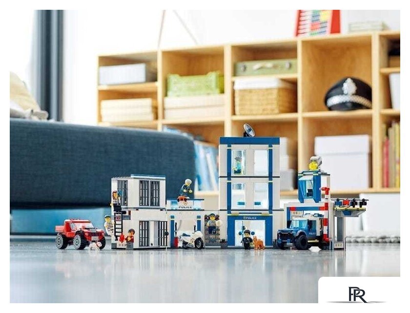 Конструктор LEGO City 60246 Полицейский участок - Изображение №11 — Интернет-магазин ПроЗаказ