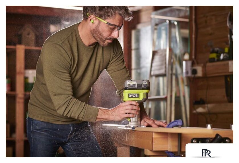 Кромочно-петельный фрезер Ryobi RTR18-0 5133005654 (без АКБ) - Изображение №6 — Интернет-магазин ПроЗаказ
