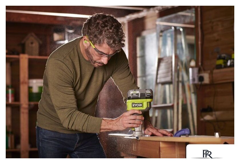 Кромочно-петельный фрезер Ryobi RTR18-0 5133005654 (без АКБ) - Изображение №8 — Интернет-магазин ПроЗаказ