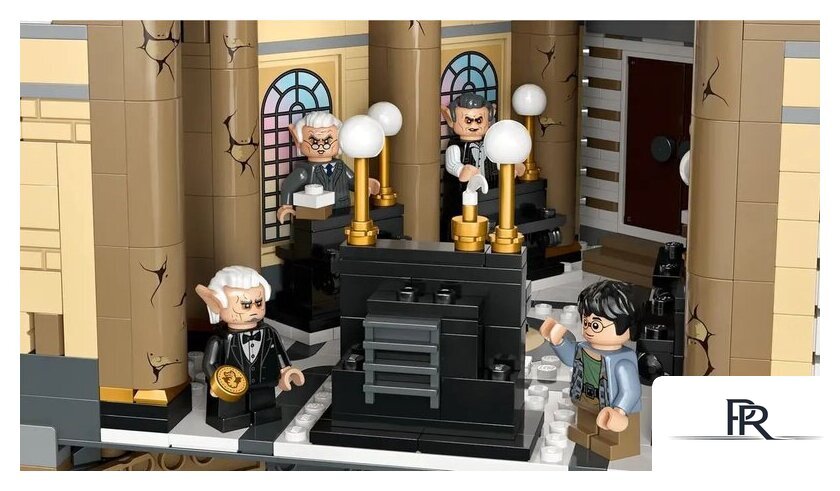 Конструктор LEGO Harry Potter 76417 Волшебный банк Гринготтс: Коллекционное издание - Изображение №7 — Интернет-магазин ПроЗаказ