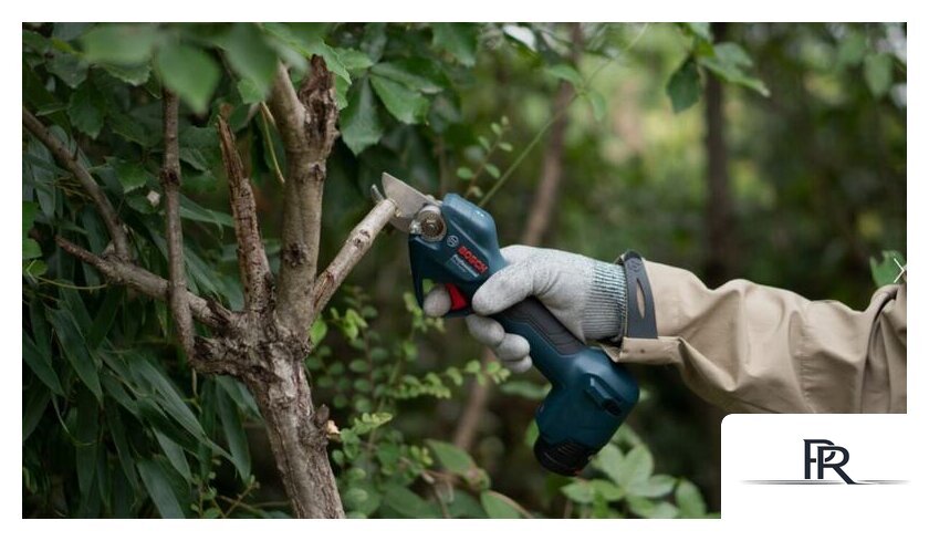 Секатор Bosch Pro Pruner Professional 06019K1020 (без АКБ) - Изображение №2 — Интернет-магазин ПроЗаказ