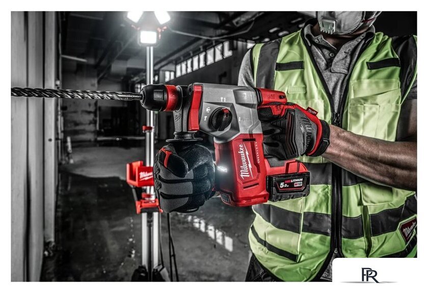 Перфоратор Milwaukee M18 BLHXMC-502X 4933499459 (с 2-мя АКБ, кейс) - Изображение №18 — Интернет-магазин ПроЗаказ