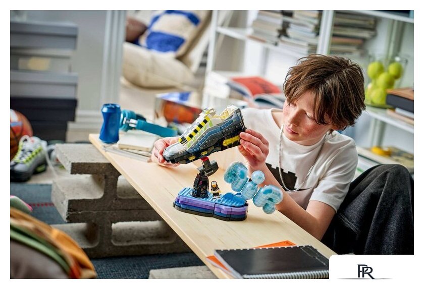 Конструктор LEGO Nike 43025 Nike Air Max 95 x LEGO Set - Изображение №7 — Интернет-магазин ПроЗаказ