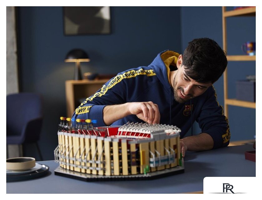 Конструктор LEGO Creator Expert 10284 Камп Ноу – ФК 