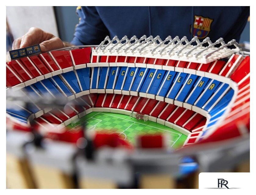 Конструктор LEGO Creator Expert 10284 Камп Ноу – ФК 