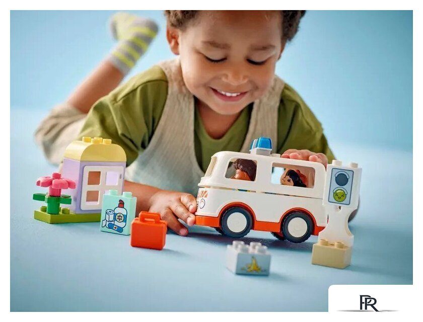 Конструктор LEGO Duplo Скорая помощь и водитель 10447 - Изображение №7 — Интернет-магазин ПроЗаказ