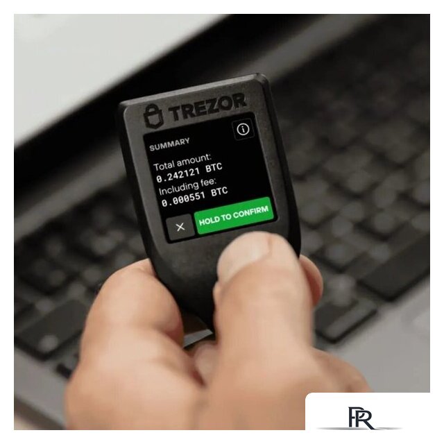 Аппаратный криптокошелек Trezor Model T (черный) - Изображение №4 — Интернет-магазин ПроЗаказ