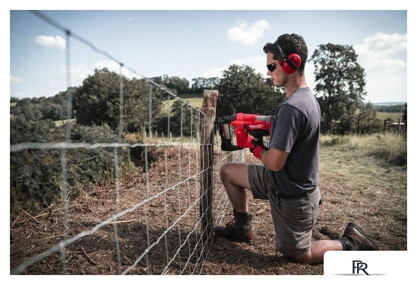 Степлер Milwaukee M18 FUEL M18FFUS-302C 4933479832 (с 2-мя АКБ 3 Ач, кейс) - Изображение №14 — Интернет-магазин ПроЗаказ