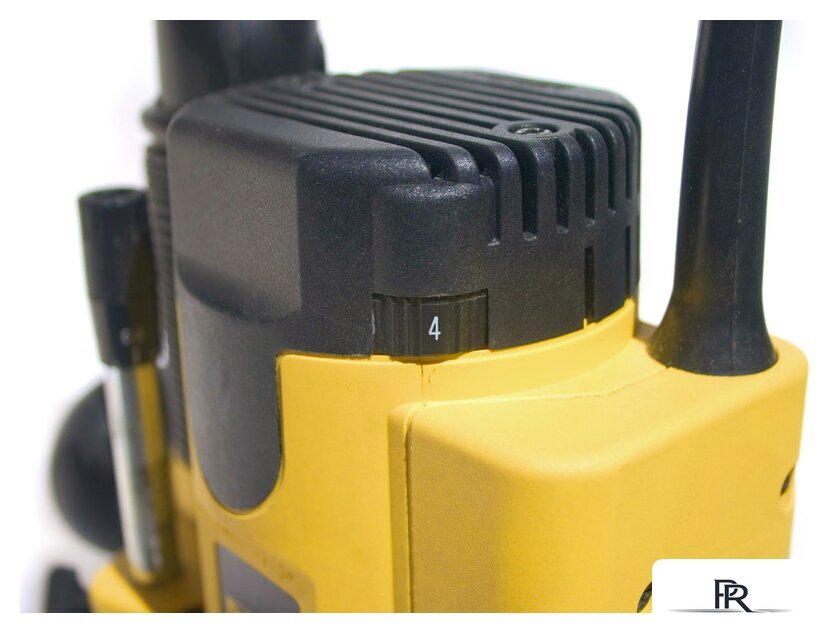 Вертикальный фрезер DeWalt DW621 - Изображение №9 — Интернет-магазин ПроЗаказ