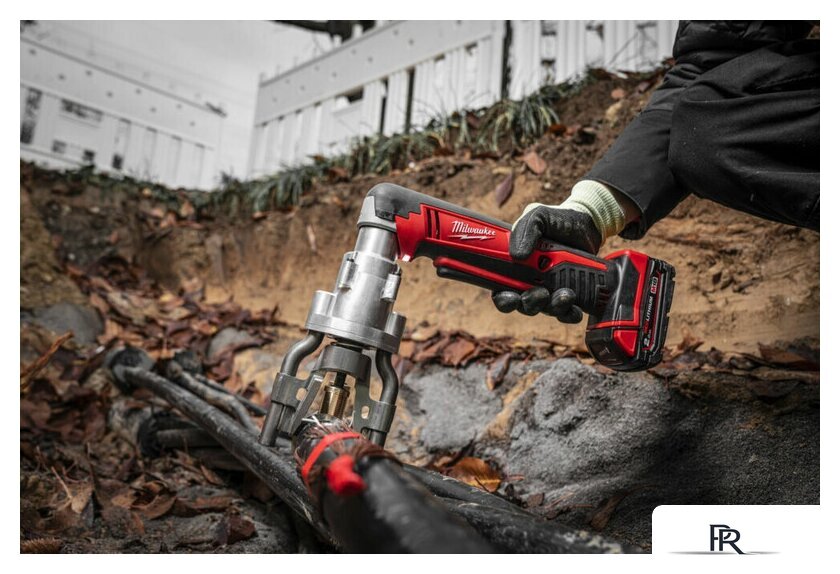 Инструмент для болтовых соединителей и наконечников Milwaukee M18 M18BSBT-202X 4933493289 (с 2-мя АКБ, кейс) - Изображение №5 — Интернет-магазин ПроЗаказ