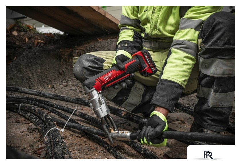 Инструмент для болтовых соединителей и наконечников Milwaukee M18 M18BSBT-202X 4933493289 (с 2-мя АКБ, кейс) - Изображение №7 — Интернет-магазин ПроЗаказ