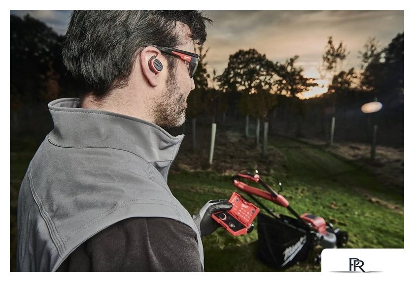 Наушники Milwaukee L4RLEPB-301 RL BT - Изображение №8 — Интернет-магазин ПроЗаказ