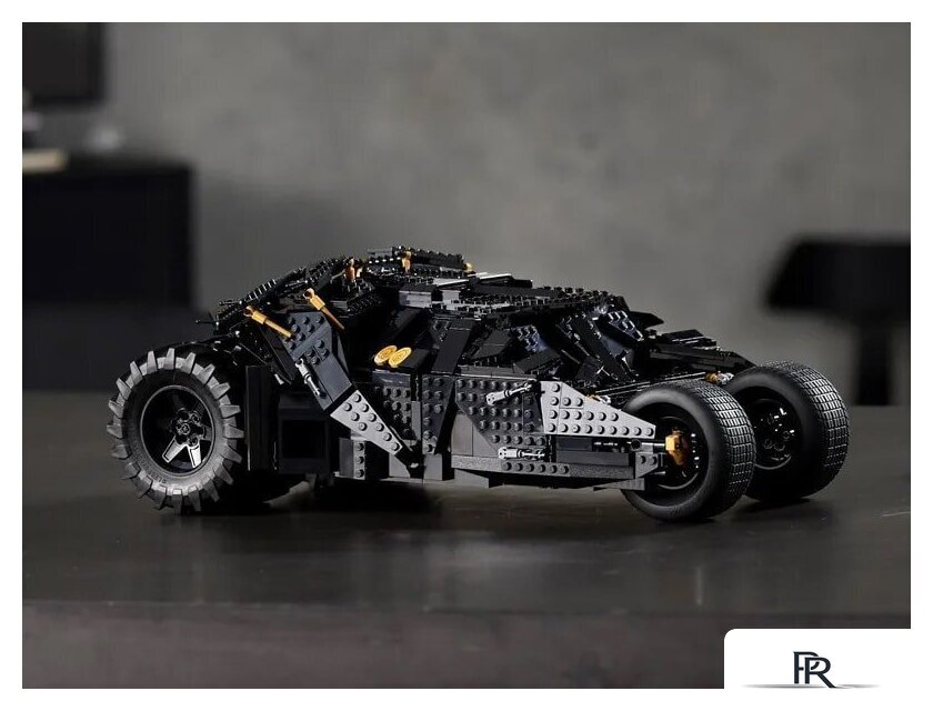 Конструктор LEGO DC Batman 76240 Бэтмобиль Тумблер - Изображение №16 — Интернет-магазин ПроЗаказ