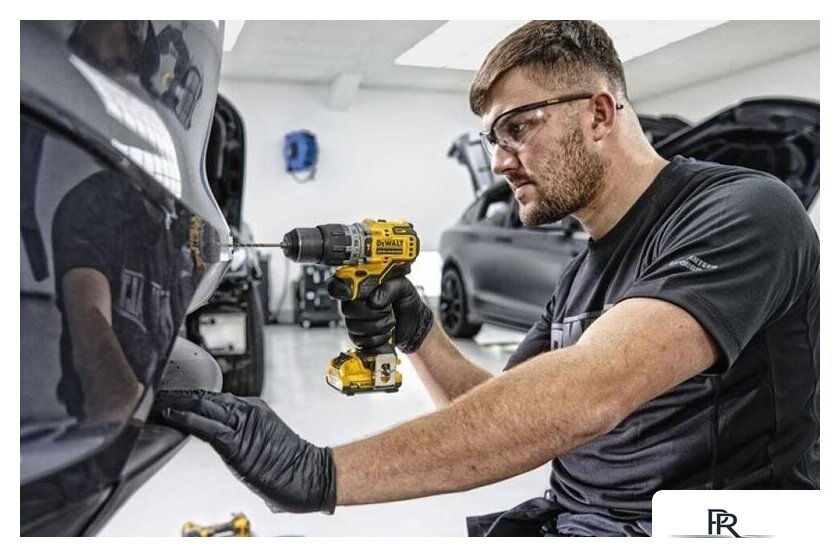 Ударная дрель-шуруповерт DeWalt DCD706D2-QW (с 2-мя АКБ, кейс) - Изображение №7 — Интернет-магазин ПроЗаказ