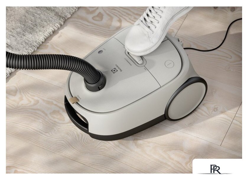 Пылесос Electrolux Hygienic 600 EB61H6SW - Изображение №2 — Интернет-магазин ПроЗаказ