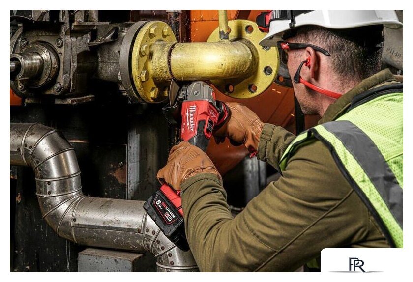 Угловая шлифмашина Milwaukee M18 FSAG125XB-0X Fuel 4933478429 (без АКБ) - Изображение №13 — Интернет-магазин ПроЗаказ