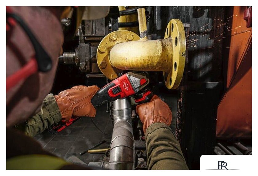 Угловая шлифмашина Milwaukee M18 FSAG125XB-0X Fuel 4933478429 (без АКБ) - Изображение №9 — Интернет-магазин ПроЗаказ