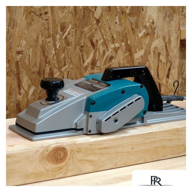 Рубанок Makita 1806 B - Изображение №2 — Интернет-магазин ПроЗаказ