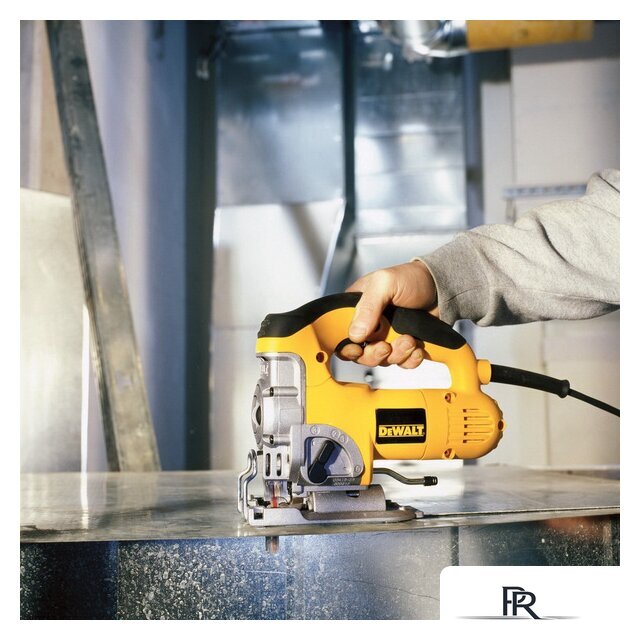 Электролобзик DeWalt DW331K - Изображение №18 — Интернет-магазин ПроЗаказ