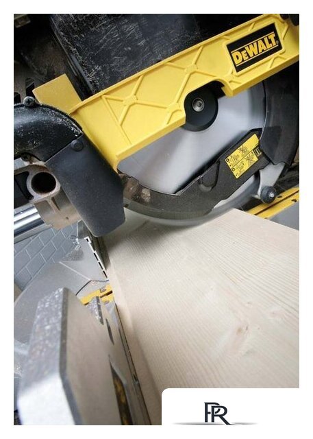 Торцовочная пила DeWalt D27111 - Изображение №3 — Интернет-магазин ПроЗаказ