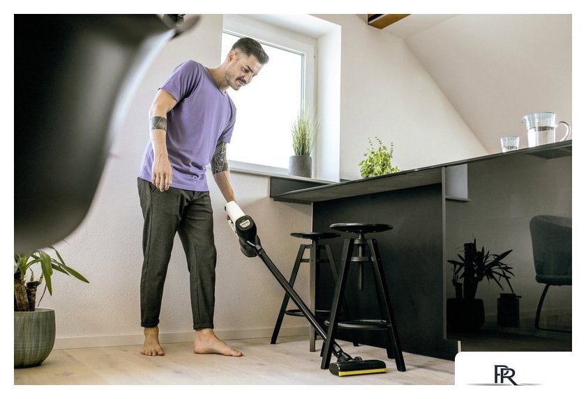 Пылесос Karcher VC 4 Cordless Premium myHome 1.198-640.0 - Изображение №3 — Интернет-магазин ПроЗаказ
