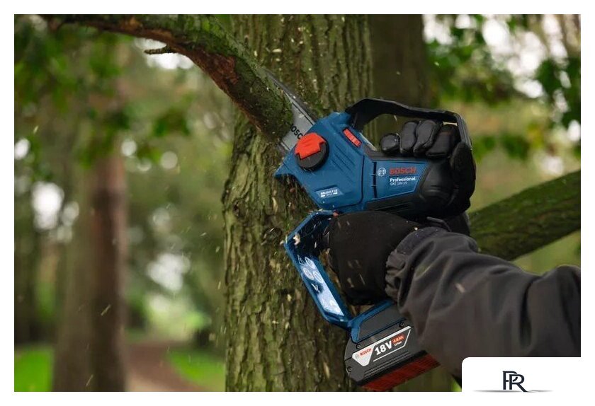 Аккумуляторная пила Bosch GKE 18V-15 Professional 06008D7000 (без АКБ) - Изображение №3 — Интернет-магазин ПроЗаказ