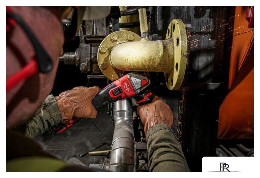 Угловая шлифмашина Milwaukee M18 FSAGV125XB-0X Fuel 4933478436 (без АКБ) - Изображение №7 — Интернет-магазин ПроЗаказ