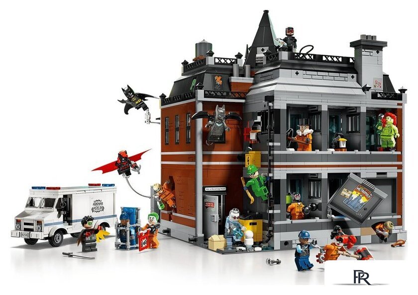 Конструктор LEGO DC Batman 76300 Лечебница Аркхем - Изображение №3 — Интернет-магазин ПроЗаказ