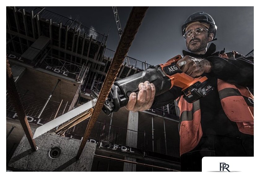 Сабельная пила AEG Powertools BUS 18BL2-0 4935478941 (без АКБ) - Изображение №10 — Интернет-магазин ПроЗаказ