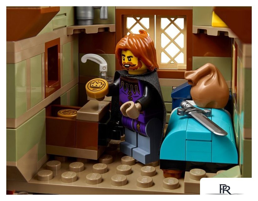 Конструктор LEGO Icons 10332 Средневековая городская площадь - Изображение №8 — Интернет-магазин ПроЗаказ