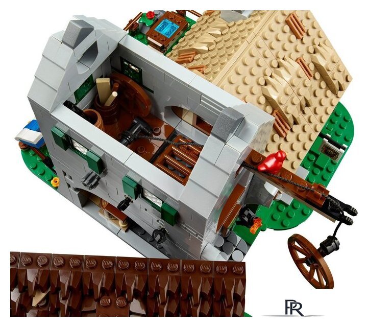 Конструктор LEGO Icons 10332 Средневековая городская площадь - Изображение №11 — Интернет-магазин ПроЗаказ