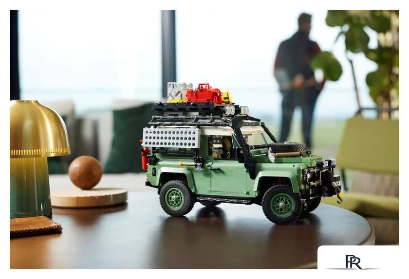 Конструктор LEGO Icons 10317 Land Rover Classic Defender 90 - Изображение №10 — Интернет-магазин ПроЗаказ
