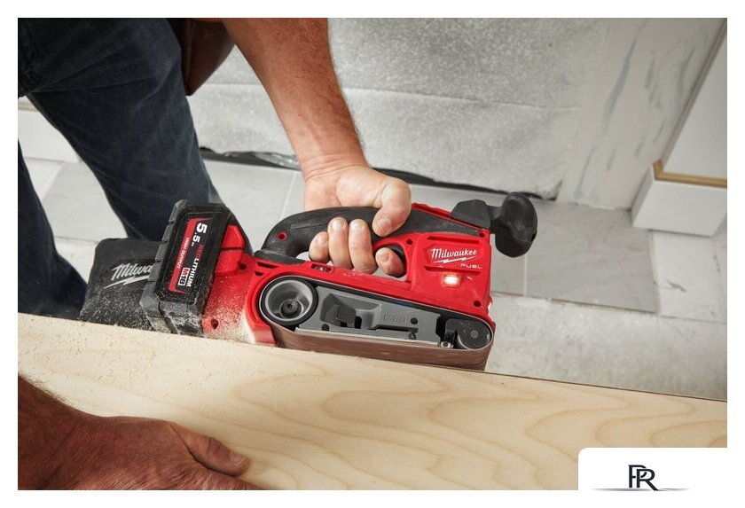 Ленточная шлифмашина Milwaukee M18 FBTS75-0 4933479614 (без АКБ) - Изображение №9 — Интернет-магазин ПроЗаказ