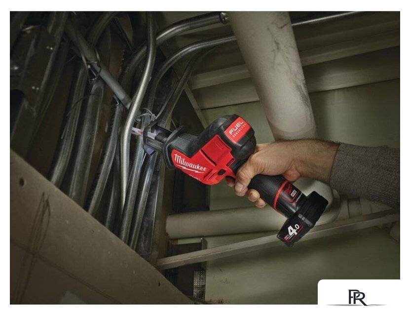 Сабельная пила Milwaukee M12 CHZ-402C 4933500571 (с 2-мя АКБ, кейс) - Изображение №7 — Интернет-магазин ПроЗаказ