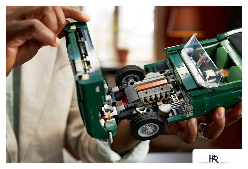 Конструктор LEGO Icons 11381 Jaguar E-Type - Изображение №13 — Интернет-магазин ПроЗаказ
