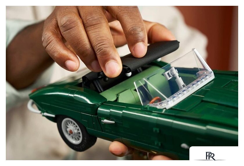 Конструктор LEGO Icons 11381 Jaguar E-Type - Изображение №17 — Интернет-магазин ПроЗаказ