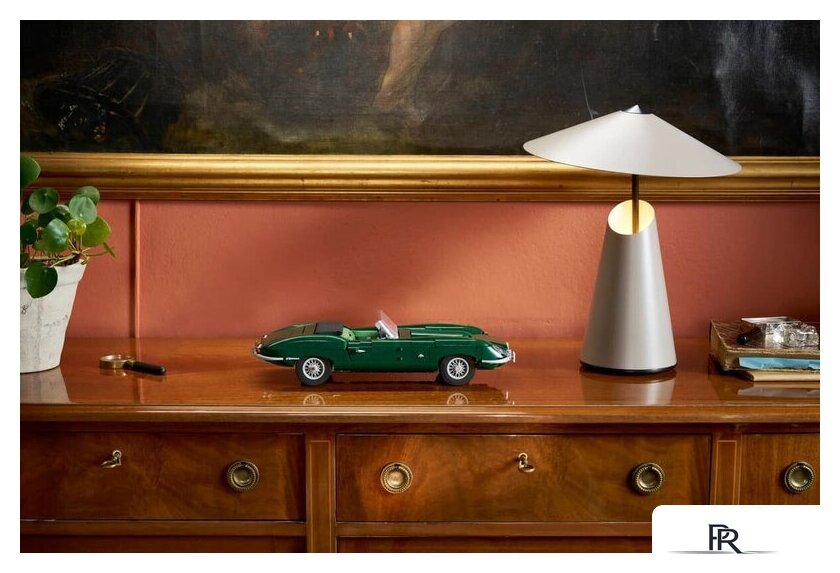 Конструктор LEGO Icons 11381 Jaguar E-Type - Изображение №20 — Интернет-магазин ПроЗаказ
