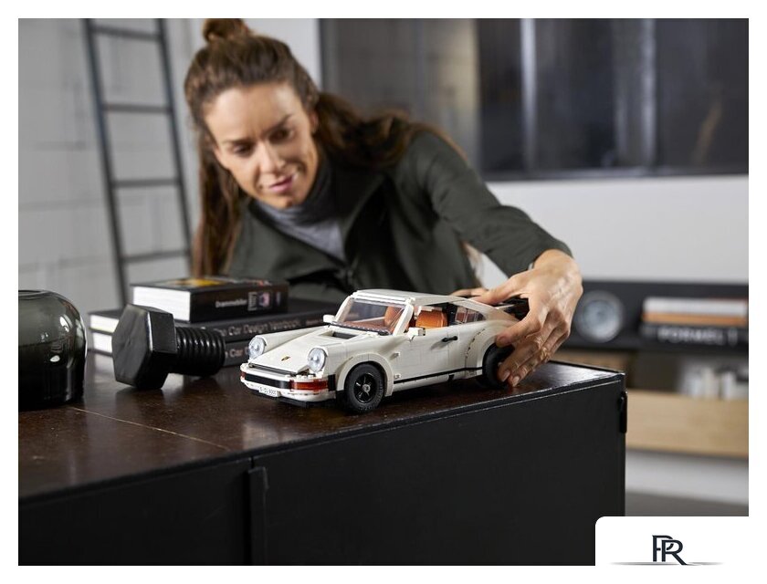 Конструктор LEGO Creator 10295 Porsche 911 - Изображение №35 — Интернет-магазин ПроЗаказ