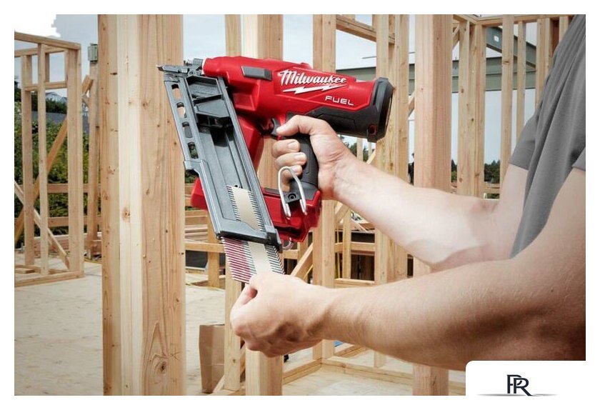 Гвоздезабиватель Milwaukee M18 FFN-502C 4933471404 (с 2-мя АКБ) - Изображение №8 — Интернет-магазин ПроЗаказ