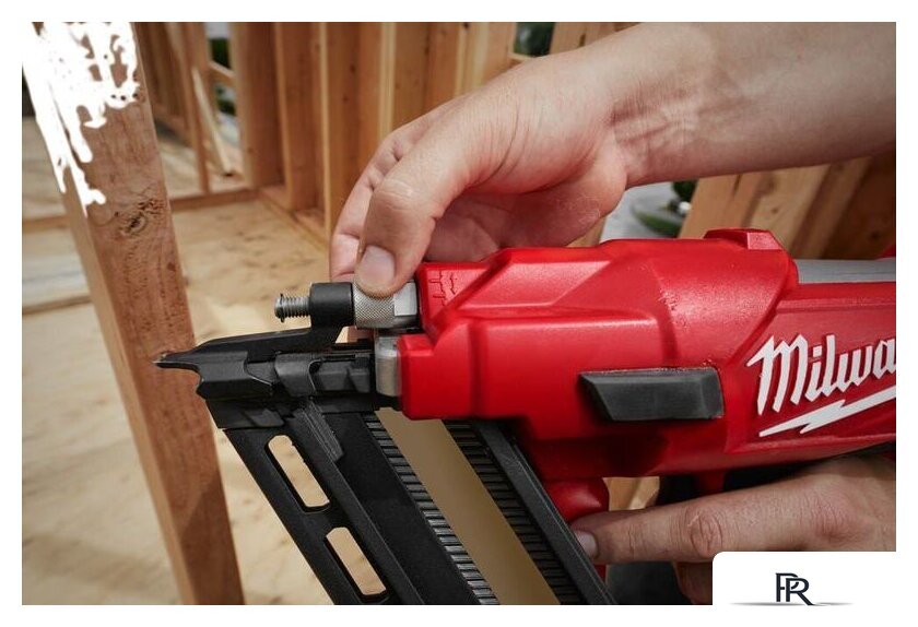 Гвоздезабиватель Milwaukee M18 FFN-502C 4933471404 (с 2-мя АКБ) - Изображение №6 — Интернет-магазин ПроЗаказ