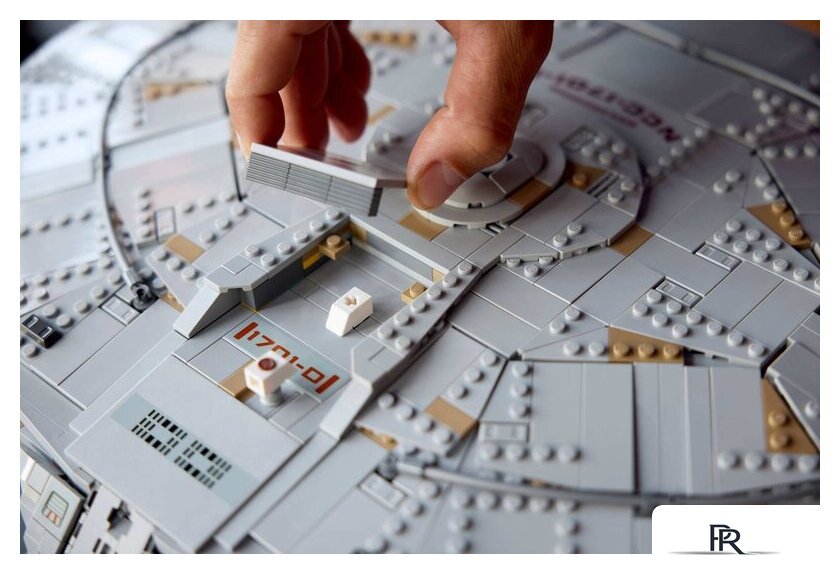 Конструктор LEGO Icons 10356 Звездный путь: USS Энтерпрайз NCC-1701-D - Изображение №16 — Интернет-магазин ПроЗаказ