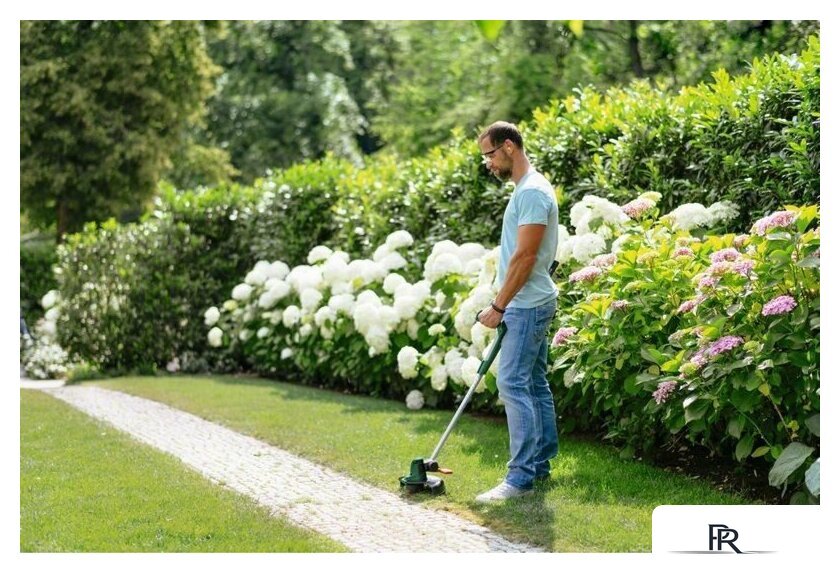 Триммер Bosch Universal GrassCut 18V-26 06008C1D04 (без АКБ) - Изображение №11 — Интернет-магазин ПроЗаказ