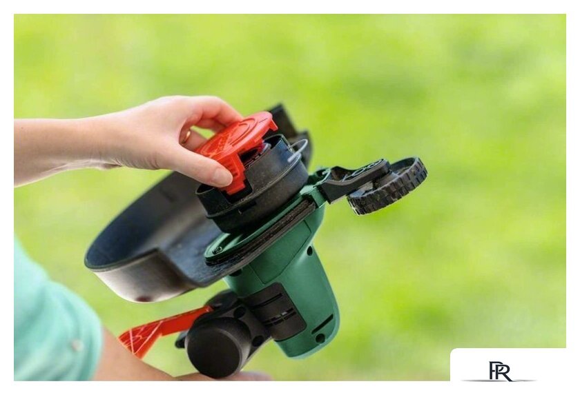 Триммер Bosch Universal GrassCut 18V-26 06008C1D04 (без АКБ) - Изображение №8 — Интернет-магазин ПроЗаказ