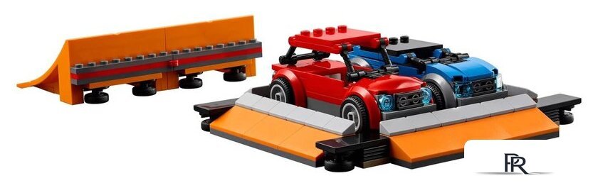 Конструктор LEGO City Stuntz 60295 Арена для шоу каскадеров - Изображение №10 — Интернет-магазин ПроЗаказ