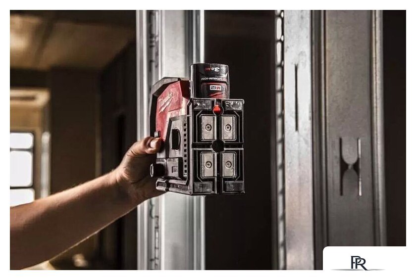 Лазерный нивелир Milwaukee M12 CLLP-301C 4933478100 (с 1-им АКБ) - Изображение №7 — Интернет-магазин ПроЗаказ