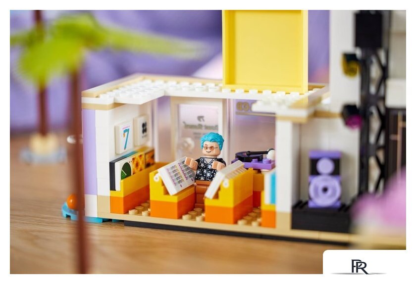 Конструктор LEGO Ideas 21339 BTS Dynamite - Изображение №5 — Интернет-магазин ПроЗаказ